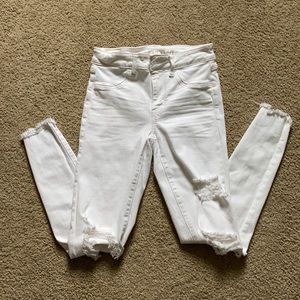 White American Eagle Jeans